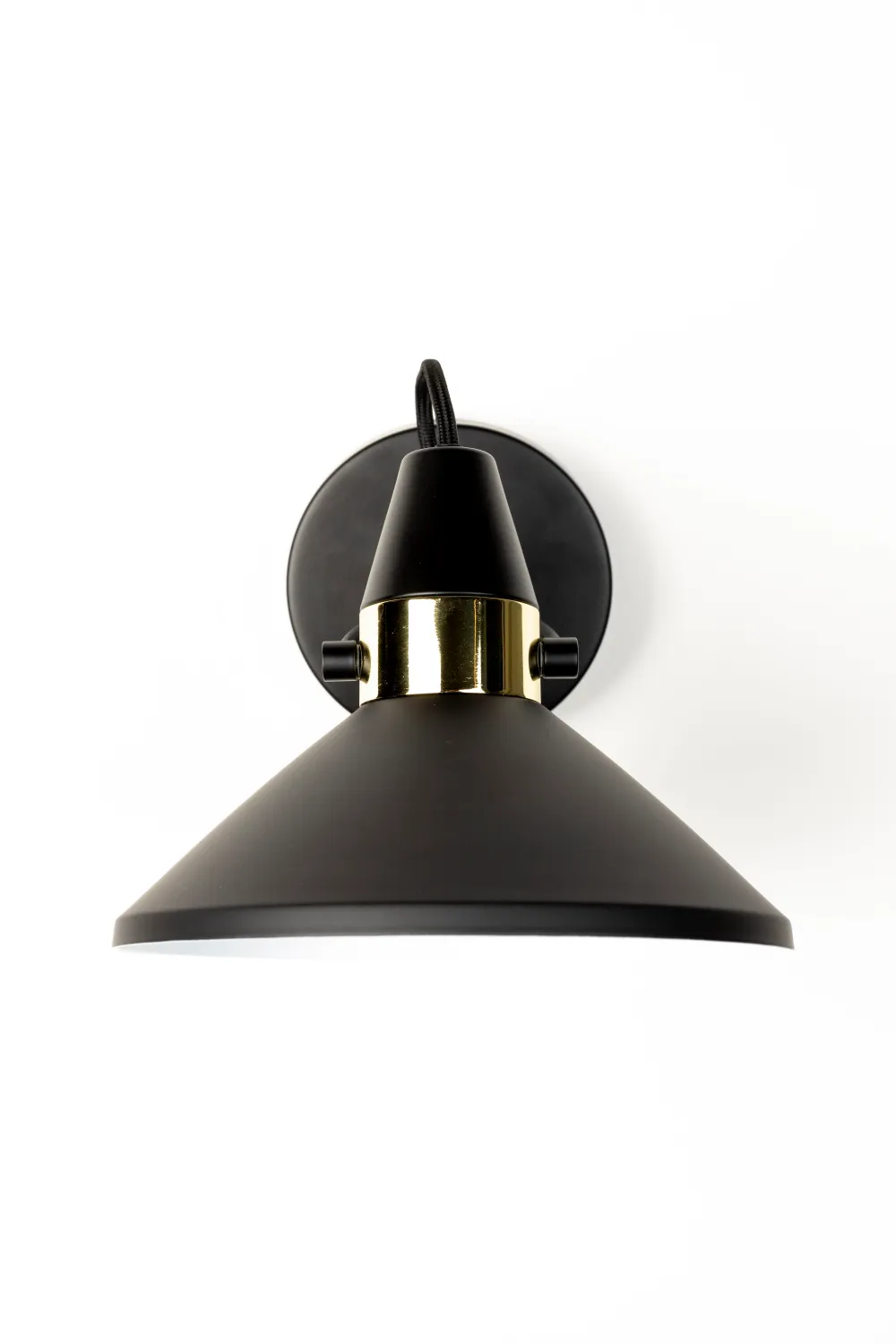 Black Iron Spot Wall Lamp | DF Jona
