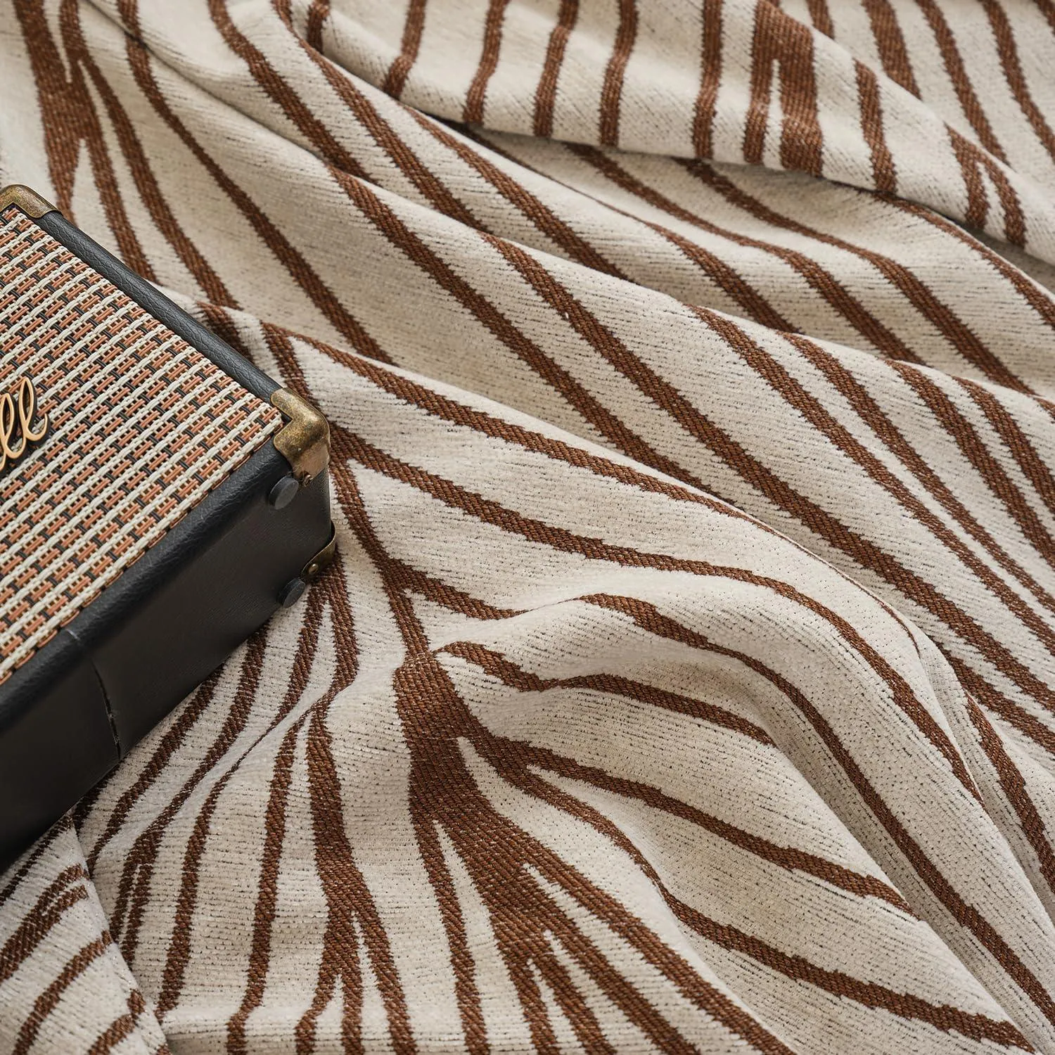 Coffee Colour, Wavy Print, All-Season Chenille Sofa Throw | Anti-Slip