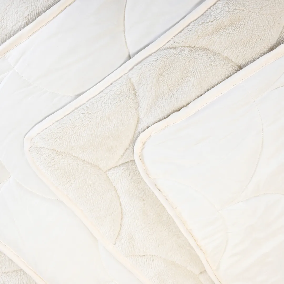 HappyDuvet - Teddy - Off white - All season Coverless duvet