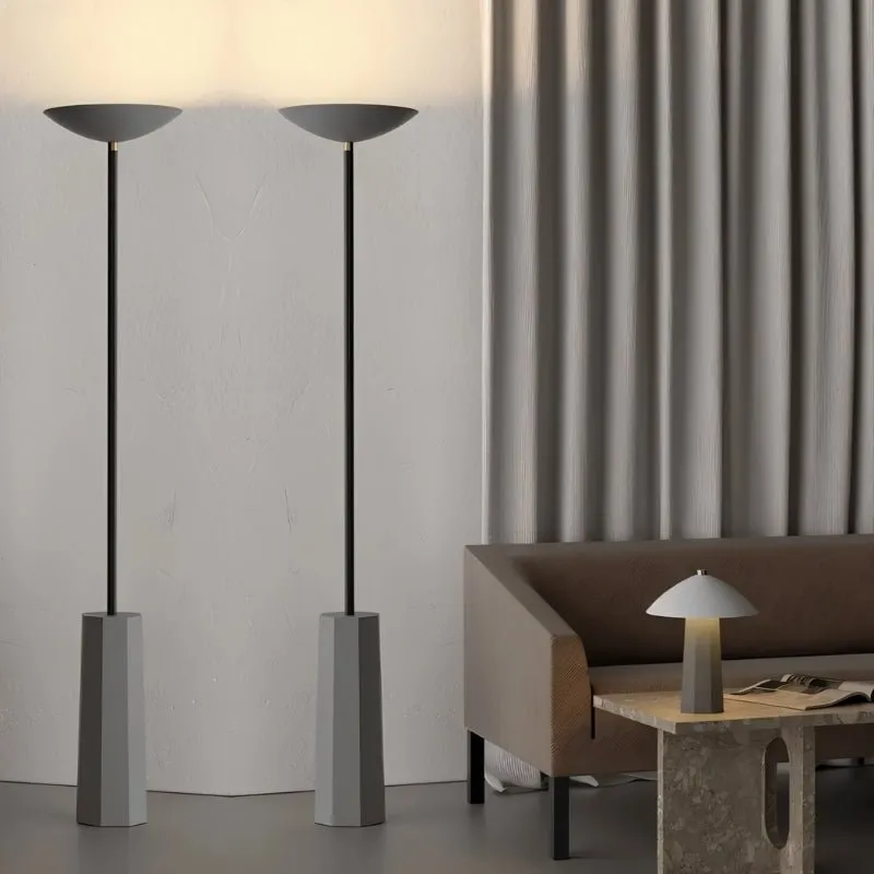 Lynava Floor Lamp