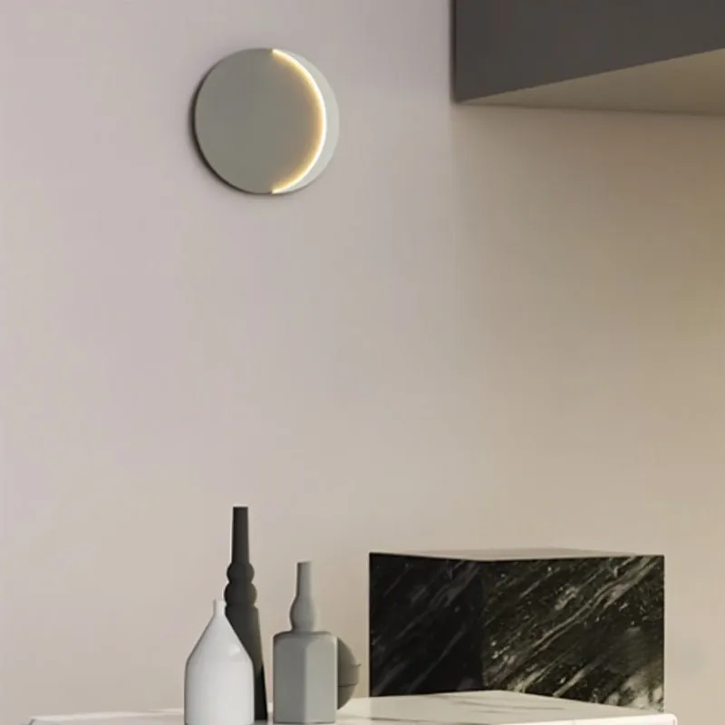 Metzil Wall Lamp