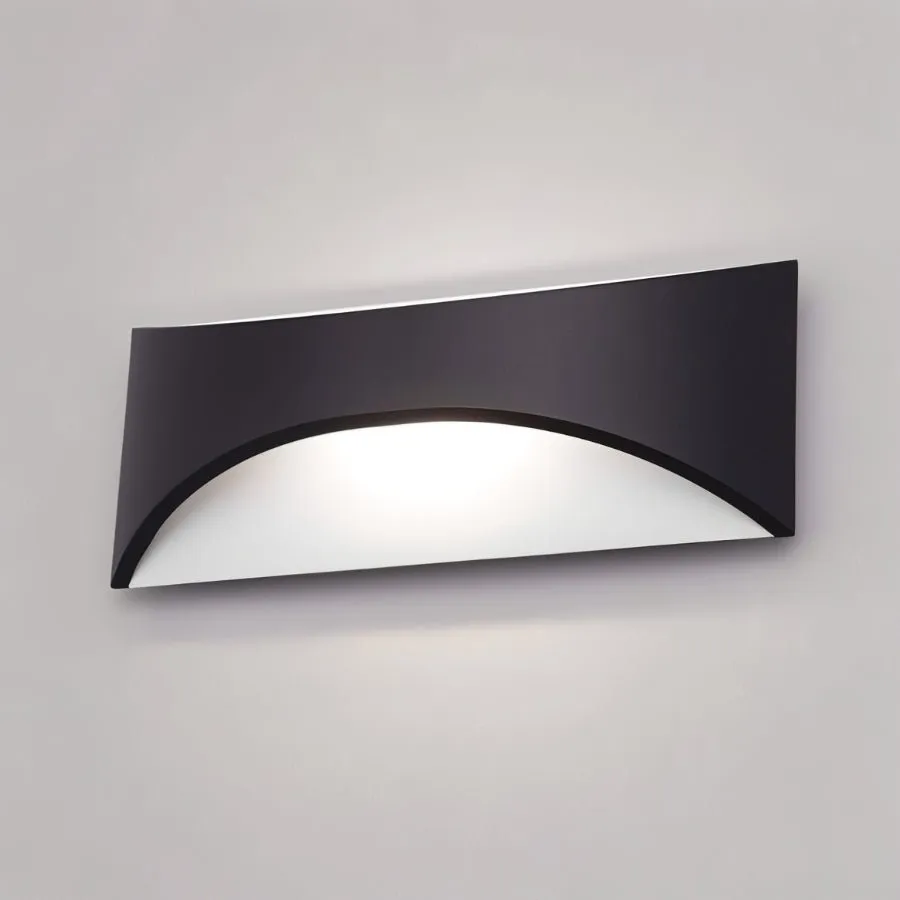 Moniro Outdoor Wall Light